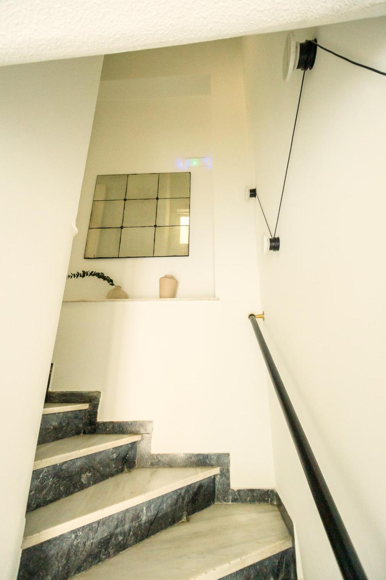 Kazarnehouse Apartment ไซคิย์นธอสทาวน์ ภายนอก รูปภาพ